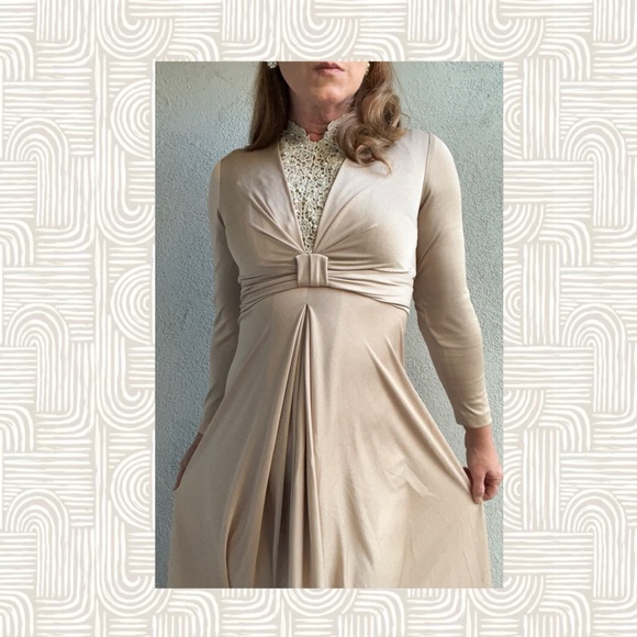 Vintage 70’s ILGWU Union Made Champagne Maxi Dress w/ Lace Pearls VTG 10 Sz 6 - Picture 4 of 11